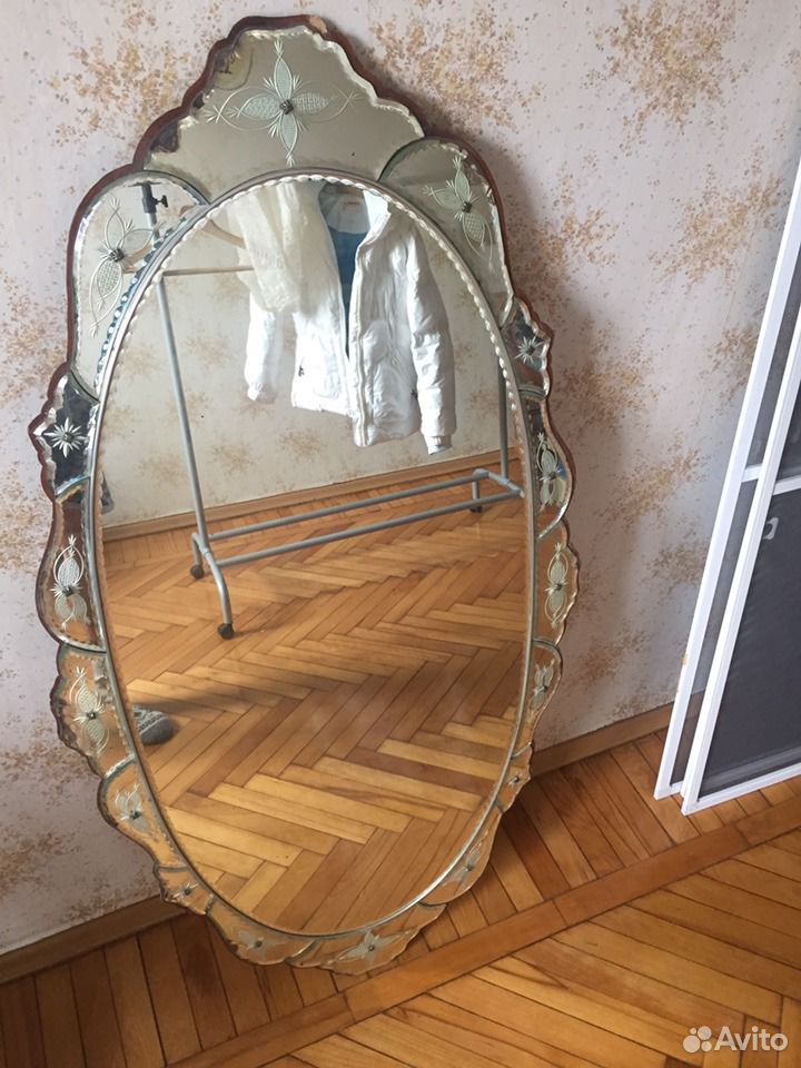 Декоративное зеркало(старинное) — фотография №1