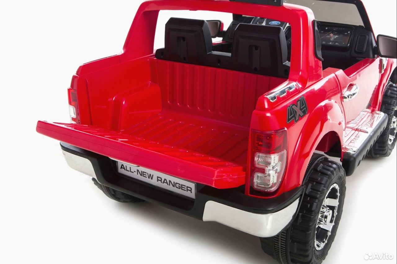 Детский электромобиль сиденье. Электромобиль Ford Ranger. Ford f 150 электромобиль. Ford Ranger красный. Детский автомобиль Ford f 150.