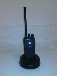 Радиостанция Motorola CP-140