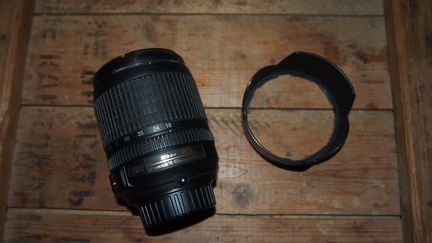 Nikon 18-105mm 1:3.5-5.6G ED Nikkor VR AF-S SWM DX