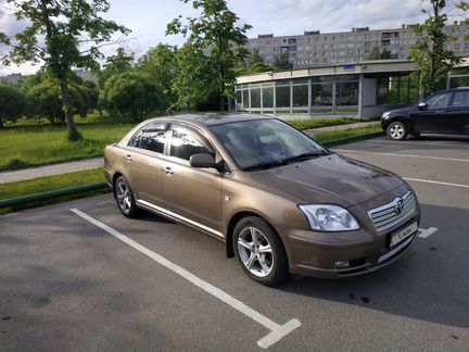 Toyota Avensis 2.0 AT, 2003, седан