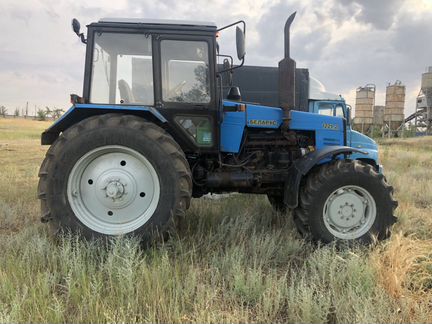 Трактор 1221,2 Беларус