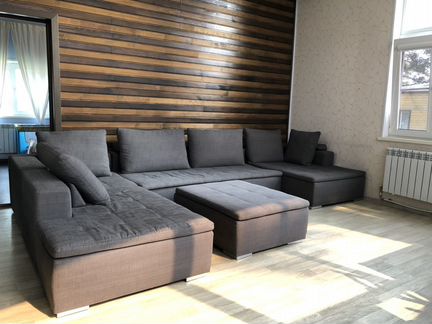 Продам диван BoConcept для большого помещения