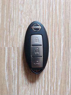 Оригинальный ключ Nissan