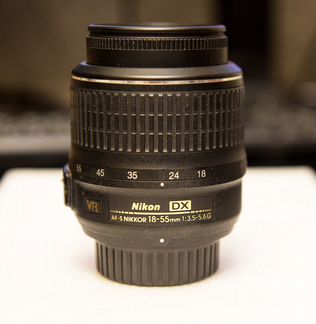 Nikon 18-55mm f/3.5-5.6G AF-S VR DX
