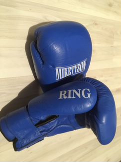 Боксерские перчатки Mike Tyson
