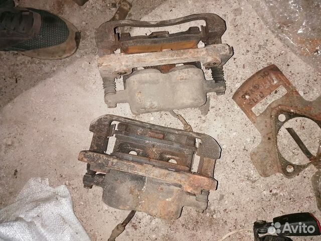 Суппорта Infiniti QX56 (JA60) 2004-2009