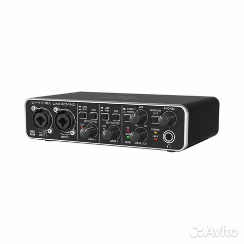Аудиоинтерфейс behringer UMC204HD