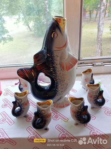 Винтажный штоф графин.Статуэтки рыбки.Фарфор.Набор