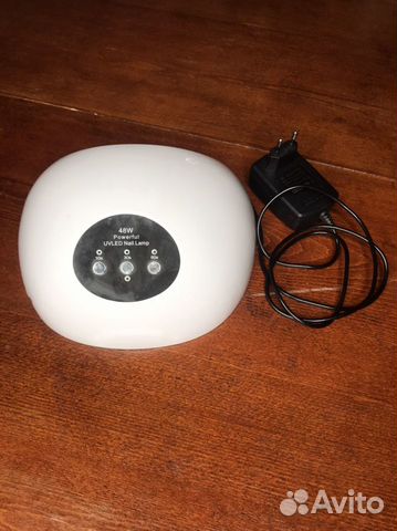 Лампа для ногтей