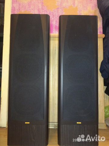 Напольная акустическая система Jamo-128 Дания