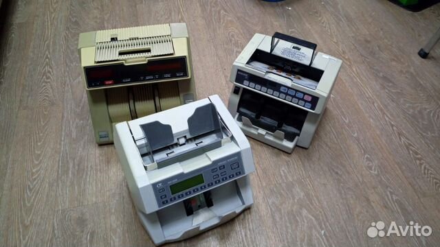 Купюросчетная машинка (Счетчик банкнот)