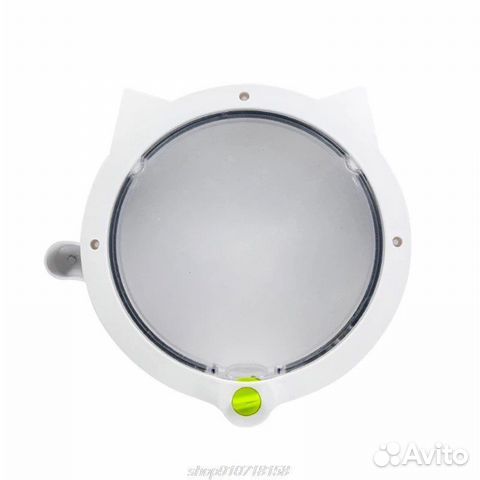 Люк в дверь для животных