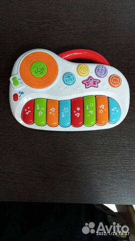 Пианино игрушечное