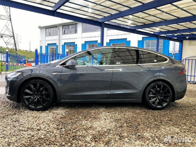 Tesla Model X `2016