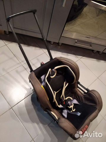 Автокресло 0-18кг по.Италия