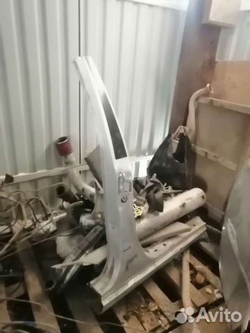 Правая центральная стойка кузова королла 120 кузов