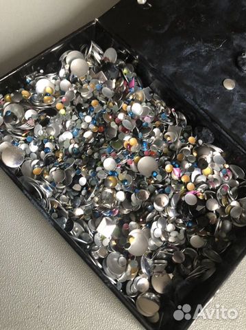 Паетки, стразы