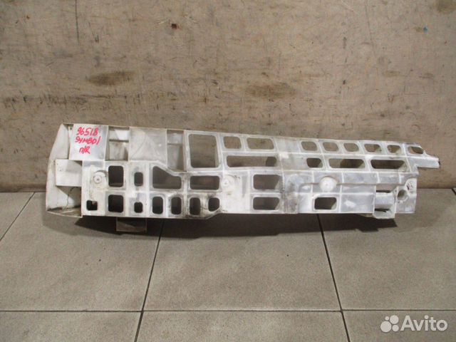 Усилитель заднего бампера Renault Symbol 1