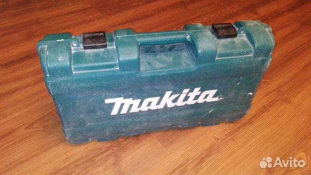 Сабельная пила Makita JR3061T