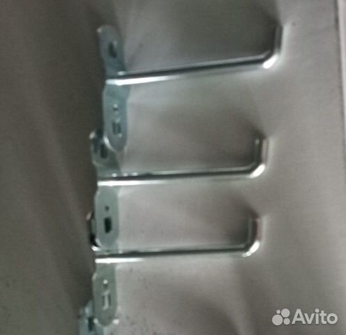 Крючок металл на перфорированную панель 5, 10см