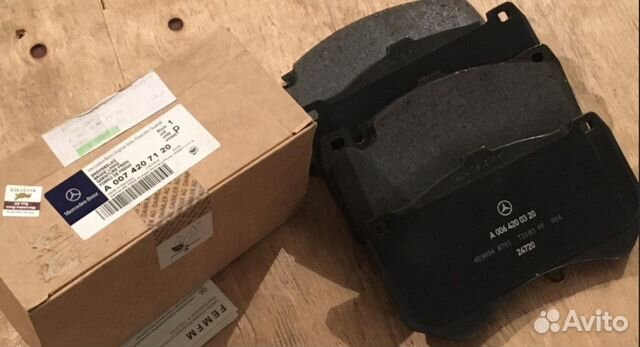 Тормозные колодки Mercedes AMG 63 Карбон Керамика