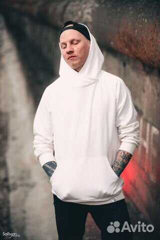 Пошив одежды оптом. швейный цех. массовый пошив