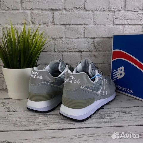 Женские кроссовки New Balance