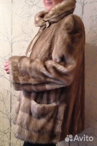 Женская короткая норковая шуба Женская короткая норковая шуба