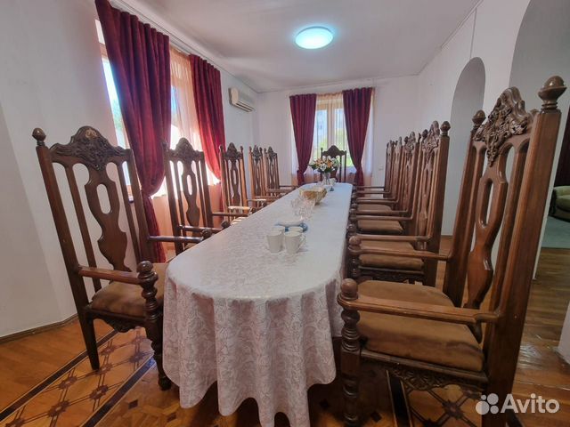 

Дом 450 м² на участке 10 сот.