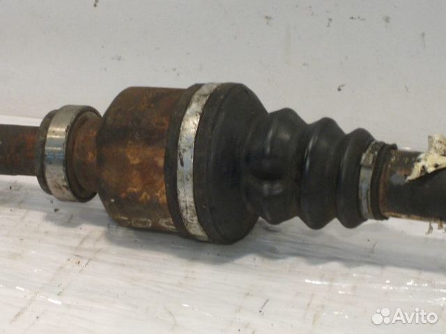 Привод МКПП правый Пежо 307 Ситроен С4