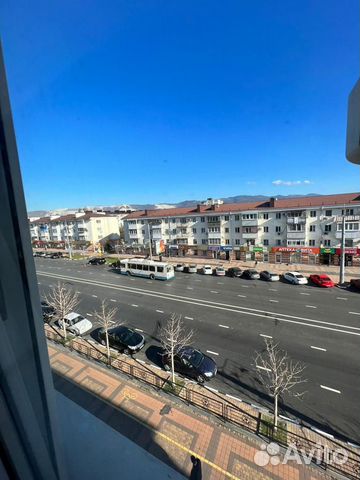 

1-к. квартира, 37 м², 4/5 эт.
