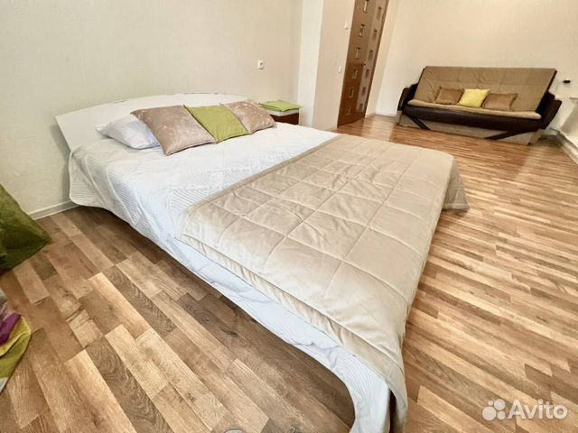 

1-к. квартира, 57 м², 1/13 эт.