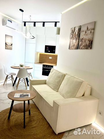

1-к. квартира, 39 м², 1/14 эт.