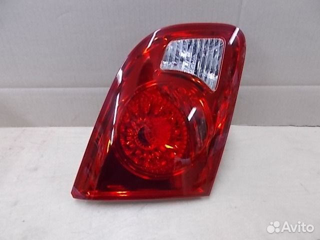 Фонарь внутренний левый hyundai santa FE II 06-09