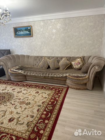 

1-к. квартира, 52 м², 1/10 эт.