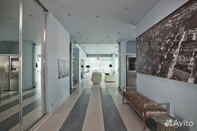 3-к квартира, 185 м², 25/72 эт.