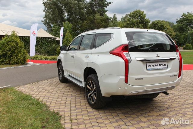 Лобовое, заднее, стекло Mitsubishi Pajero Sport