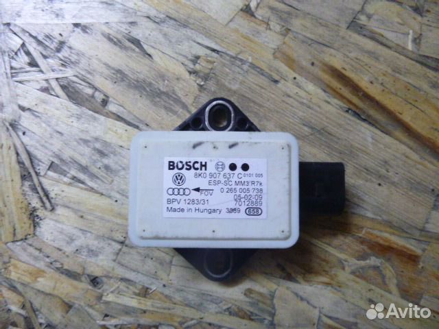 Датчик ускорения Audi 8K0907637C Датчик ускорения Audi 8K0907637C