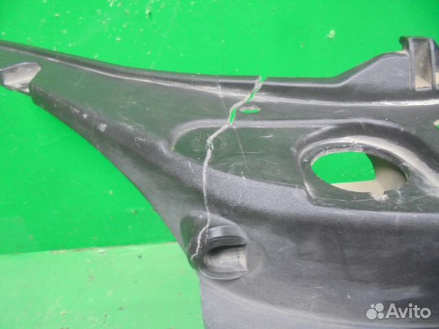 Панель передняя телевизор Mazda 3 BK 03-09 г Панель передняя телевизор Mazda 3 BK 03-09 г