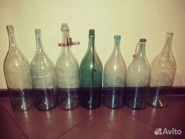Бутыли старинные дореволюционные Бутыли старинные дореволюционные