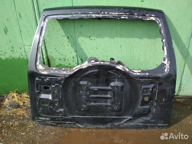Крышка багажника Mitsubishi Pajero 4 2006-2018