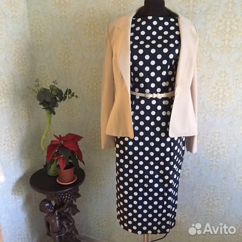 Платье-карандаш в горошек