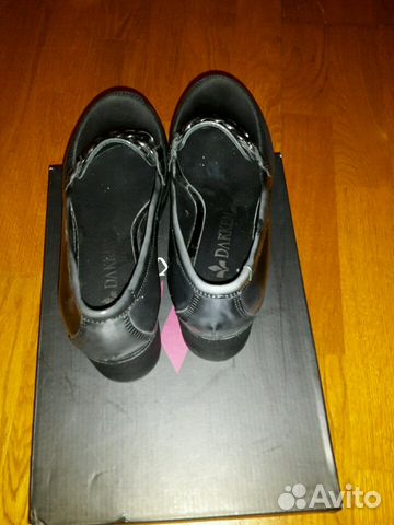 Туфли кожаные Dakkem лак новые 37 р Туфли кожаные Dakkem лак новые 37 р