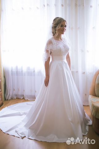 Свадебное платье