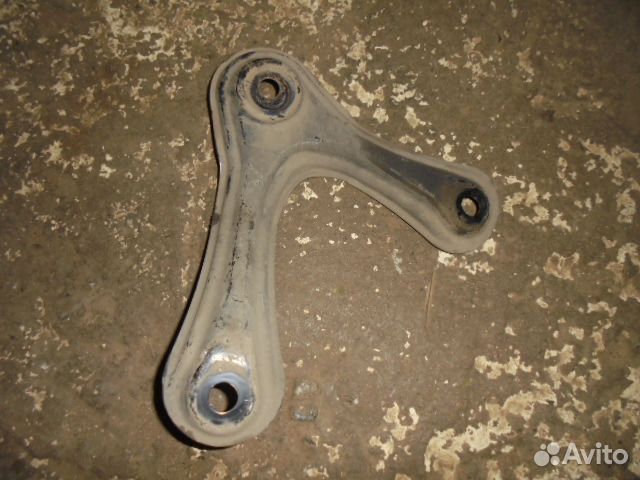 Toyota RAV 4 13-18 г.в. кронштейн подрамника