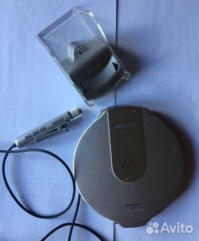 Sony CD Walkman D-NE10 Atrac3 Plus MP3
