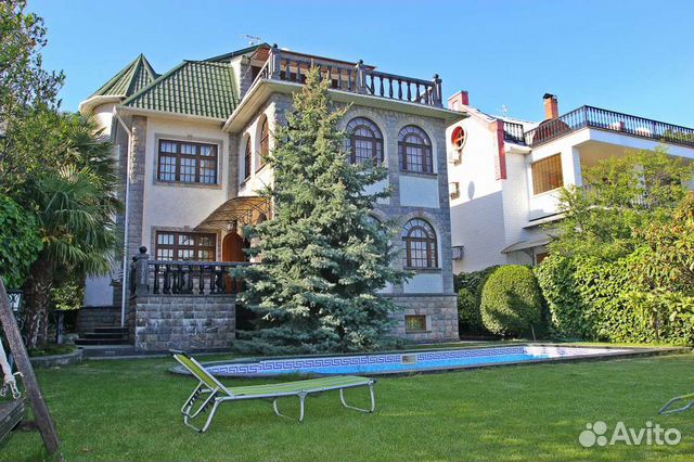 

6-к. дом, 450 м²