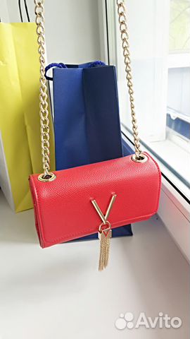 Сумочка - клатч с плечевой цепочкой valentino