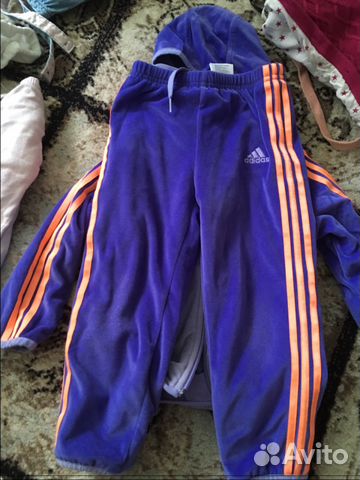 Спортивный костюм Adidas б/у Спортивный костюм Adidas б/у